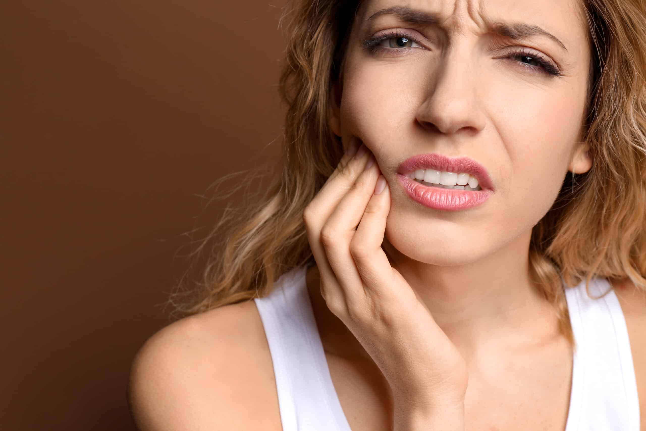 Featured image for “Tooth Pain at 2:00 AM: Your Real Emergency Options Beyond the ER”